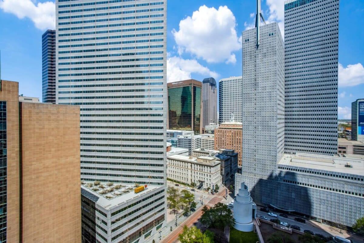 26Th Fl Bold Cozysuites With Pool, Gym Dallas Eksteriør bilde